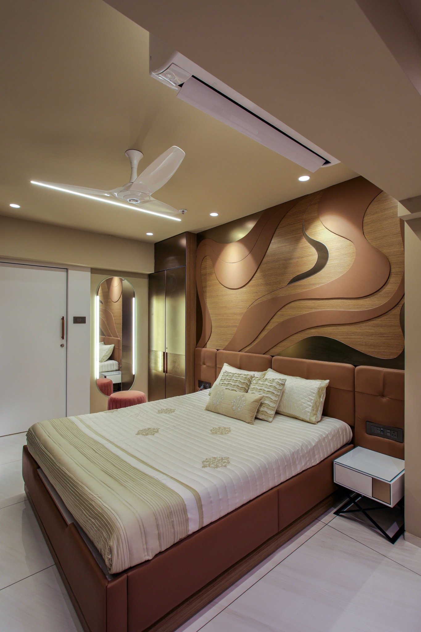 Bedroom lighting